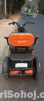 Scooter Three wheeler